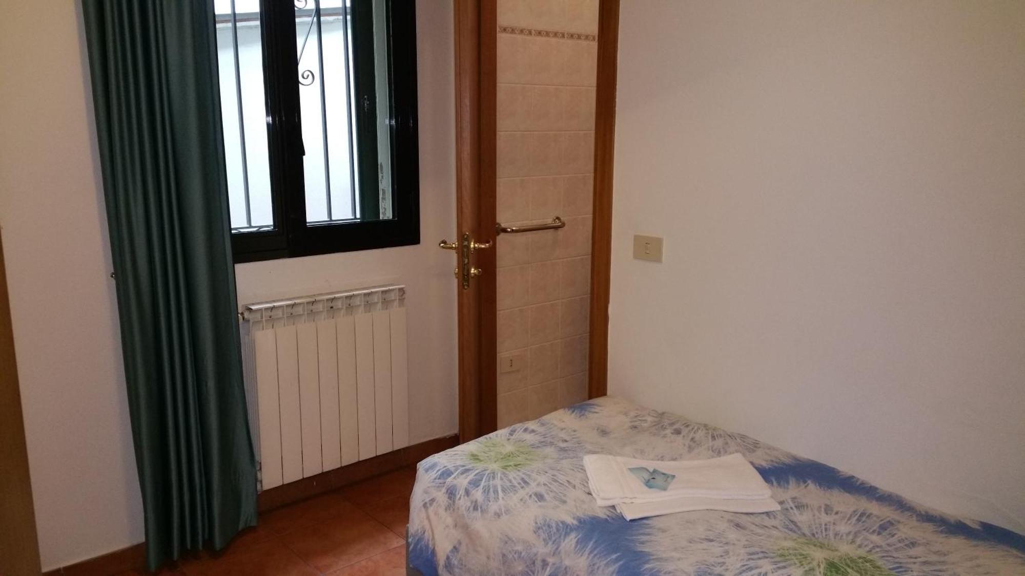 Albergo Sonia Firenze Værelse billede